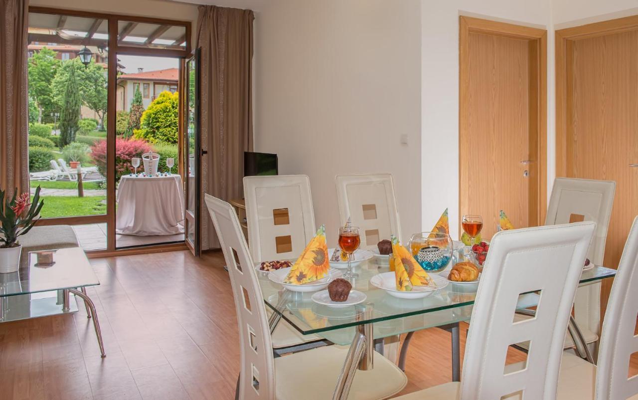 Garden Of Eden Pmg Apartments スヴェティ・ヴラス エクステリア 写真