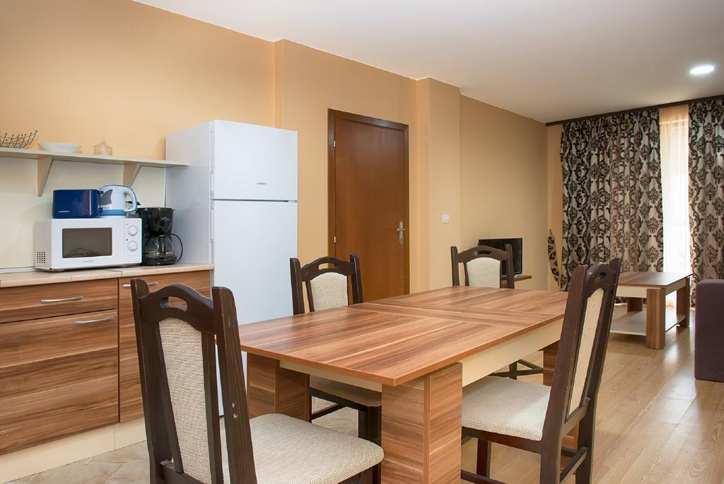 Garden Of Eden Pmg Apartments スヴェティ・ヴラス エクステリア 写真